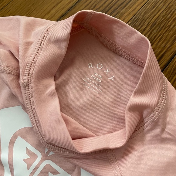 Roxy rashguard - Picture 3 of 4
